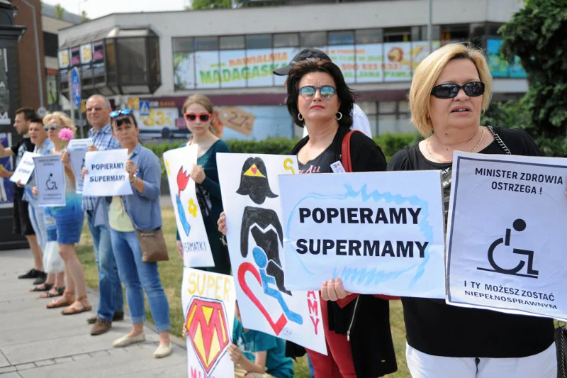 Co może zrobić matka niepełnosprawnego dziecka, gdy musi trafić do szpitala? Ta historia pokazuje dramaty, z jakimi mierzą się rodzice.