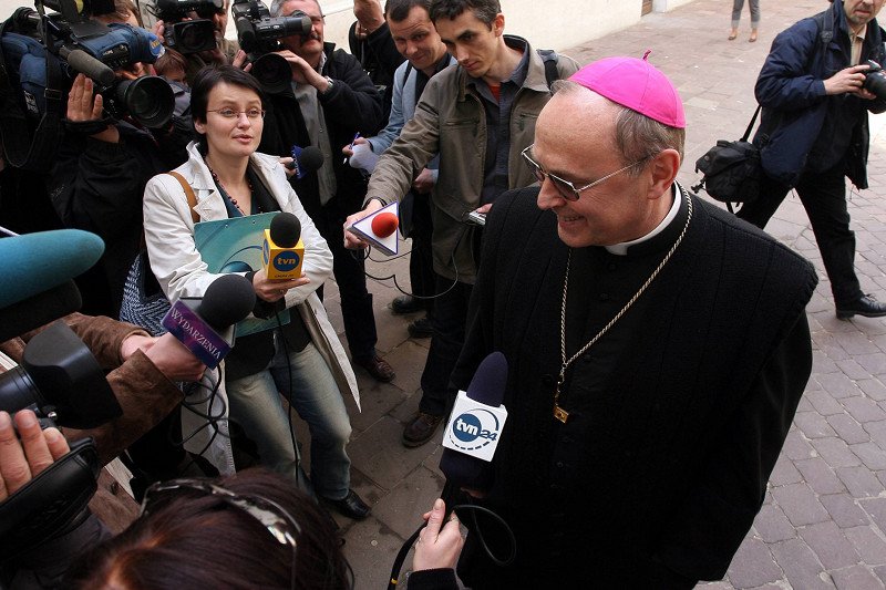 Biskup Wiesław Mering obwieścił proboszczom, że nie muszą czytać listu Episkopatu na temat gender.