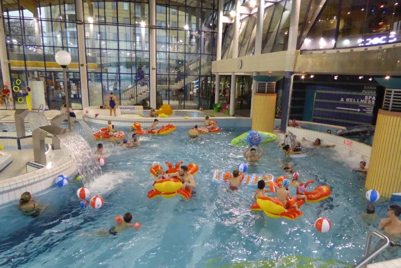 Wodny Park Warszawianka, najpopularniejszy park wodny w Warszawie i jeden z najlepszych tego typu obiektów w całej Polsce, przechodzi reorganizację, która ułatwi gościom pobyt na jego terenie