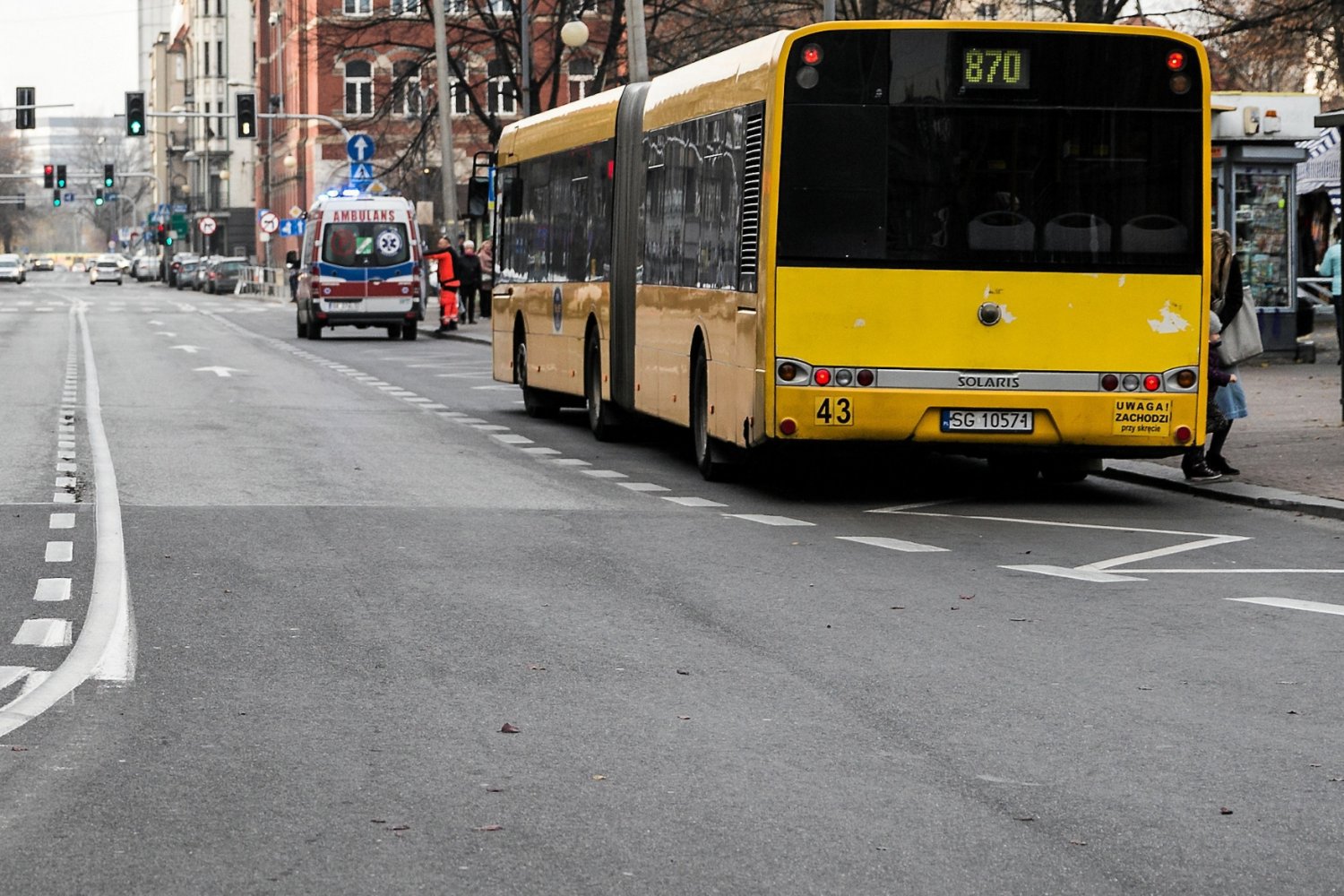 19-latka zginęła pod kołami autobusu w Katowicach (zdjęcie poglądowe).
