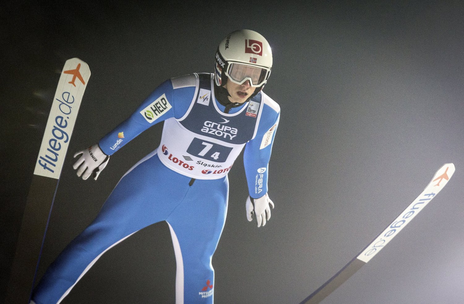 Halvor Egner Granerud zmierza po triumf w Pucharze Świata