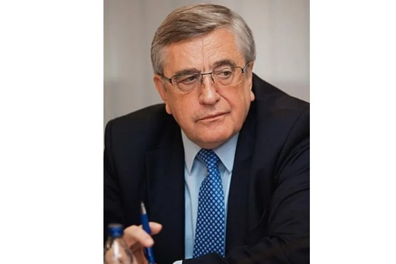 Prof. dr hab. med. Waldemar Halota, kierownik Kliniki Chorób Zakaźnych i Hepatologii Wojewódzkiego Szpitala Obserwacyjno-Zakaźnego w Bydgoszczy