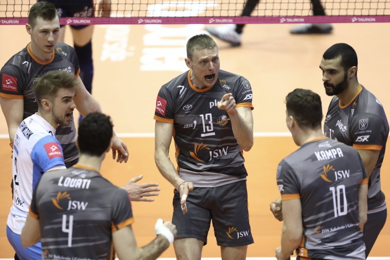 Jastrzębski Węgiel wygrał w Warszawie i zagra w finale PlusLigi