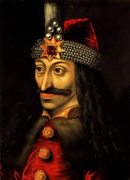 Vlad (Tepes) Palownik w portrecie autorstwa nieznanego malarza. Vlad Palownik - syn hospodara wołoskiego Vlada II Drakuli znany był z wyjątkowego okrucieństwa. Inspirował do opowieści o okrucieństwie tak szczególnym, że moża je łatwo przełożyć na wysysan