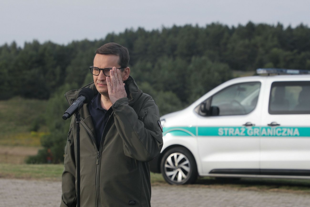 Morawiecki twierdzi, że w razie potrzeby stan wyjątkowy zostanie przedłużony.