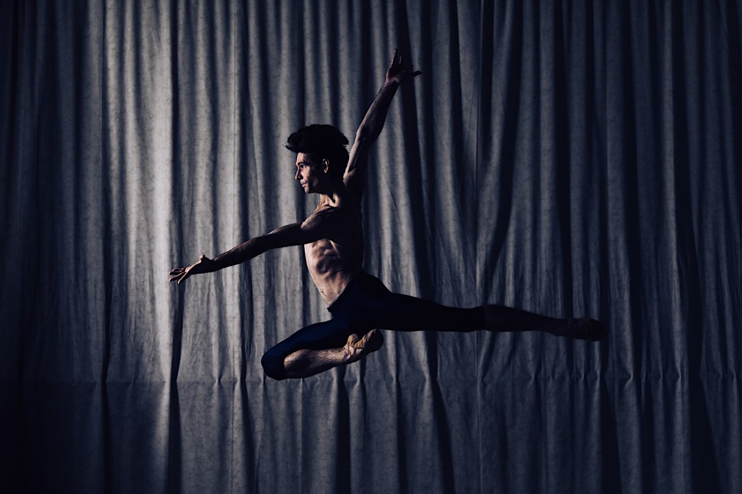 Vladimir Yaroshenko w Polsce mieszka od 12 lat i na co dzień jest gwiazdą Teatru Wielkiego-Opery Narodowej w Warszawie.