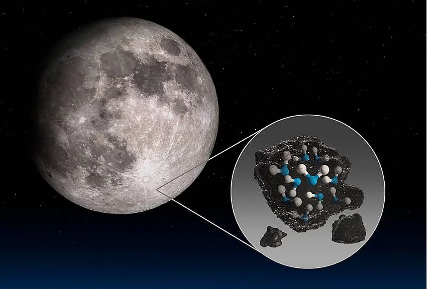 Naukowcy z NASA potwierdzili, że na oświetlonej słońcem części księżyca znajduje się zamarznięta woda w dużo większej ilości niż dotąd sądzono.