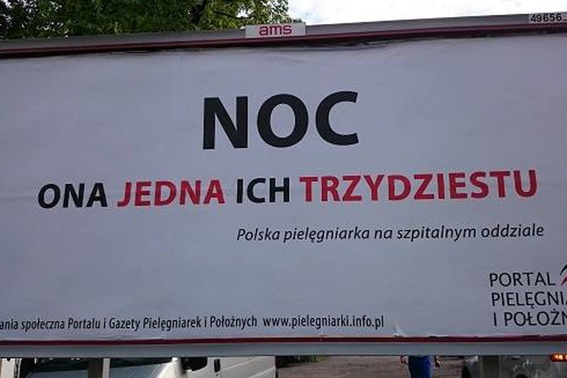 Plakat, o którym dyskutują interauci