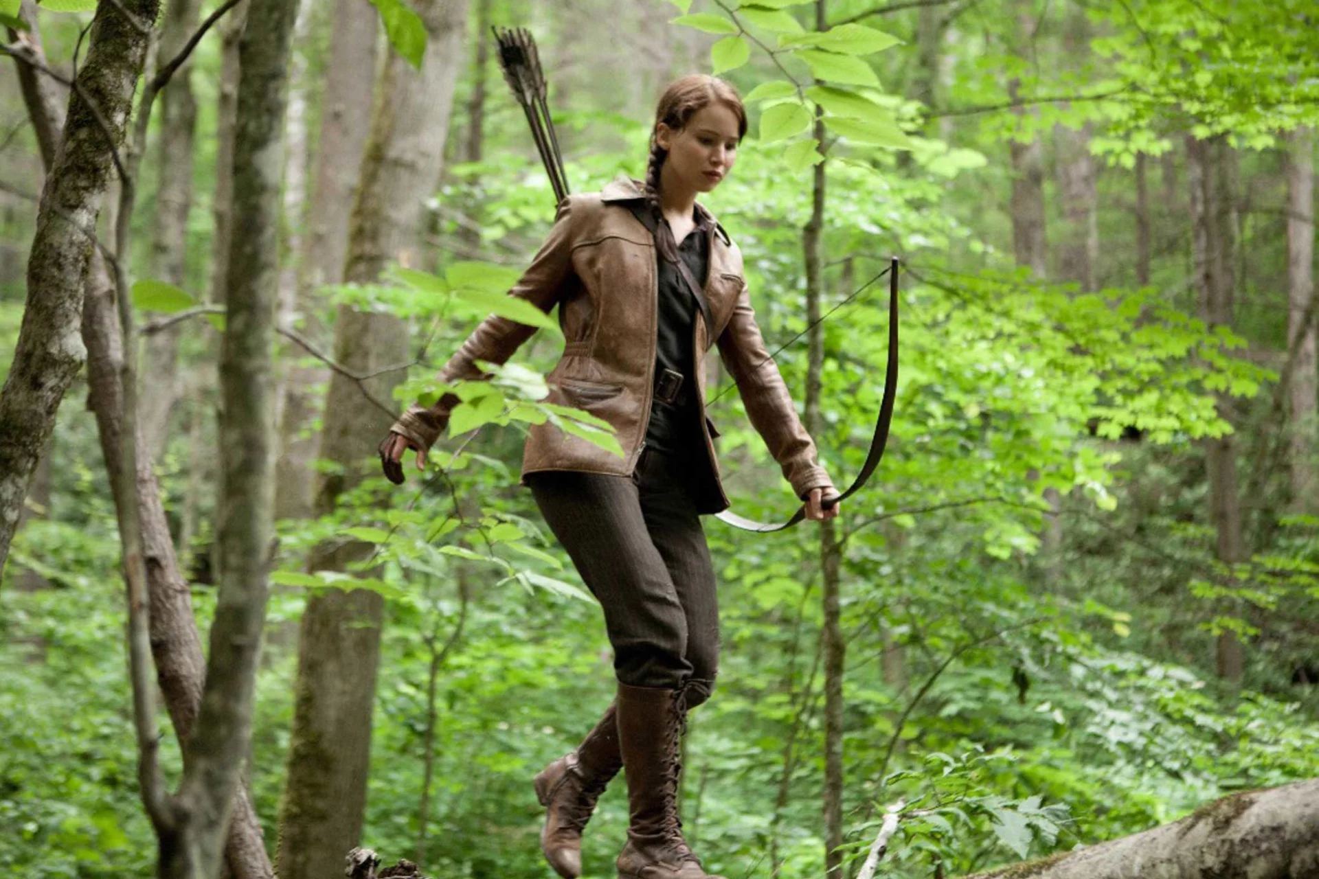bohaterki filmów, które uważano za grube: Katniss Everdeen, Igrzyska śmierci Katnis Everdeen
