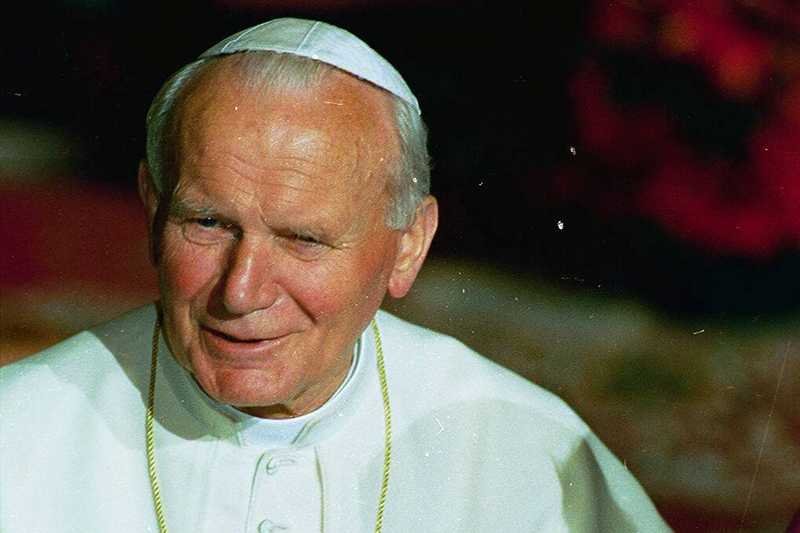 Według włoskiej agencji ANSA kanonizacja Jana Pawła II może odbyć się już 20 października.