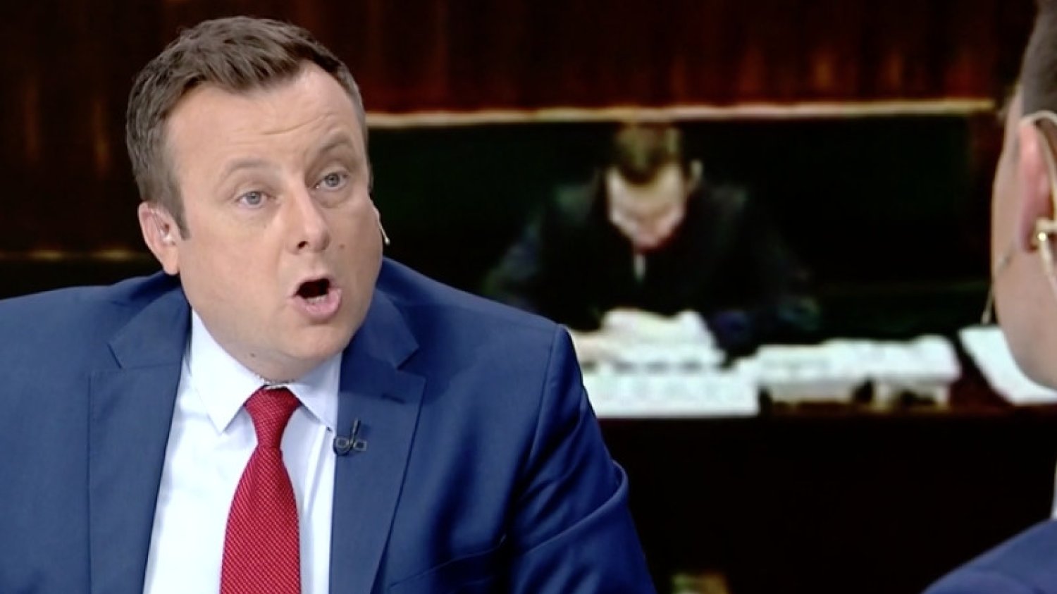 Adrian Klarenbach na antenie TVP Info krzyczał na warszawskiego radnego Nowoczesnej Marka Szolca.