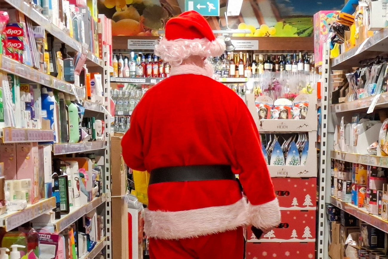 10 pomysłów na prezent do 100 zł. Te propozycje ucieszą twoich bliskich.