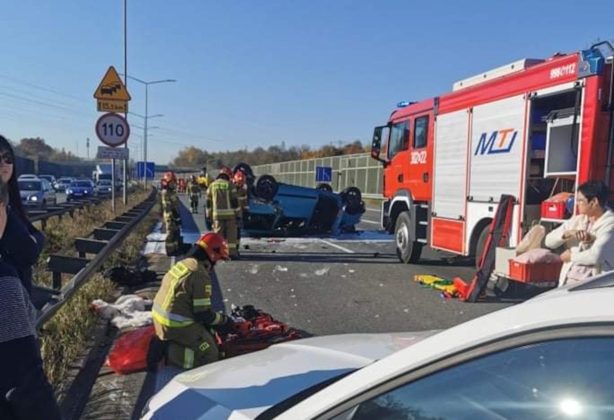 Wypadki na autostradzie A4. Ostrzeżenie o utrudnieniach dla kierowców.