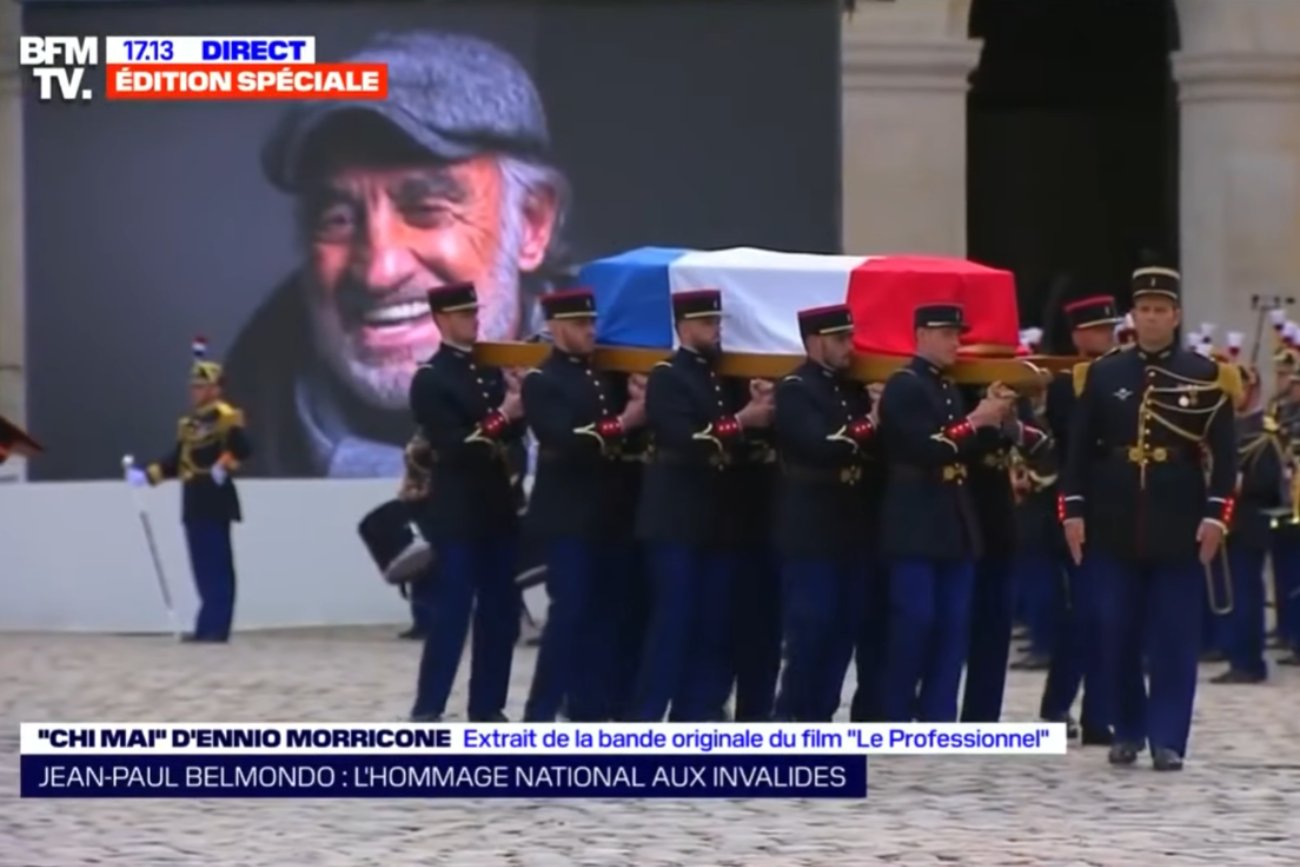 Ostatnie pożegnanie Jean-Paula Belmondo ściska za serce. Nagranie z pogrzebu obiegło cały świat