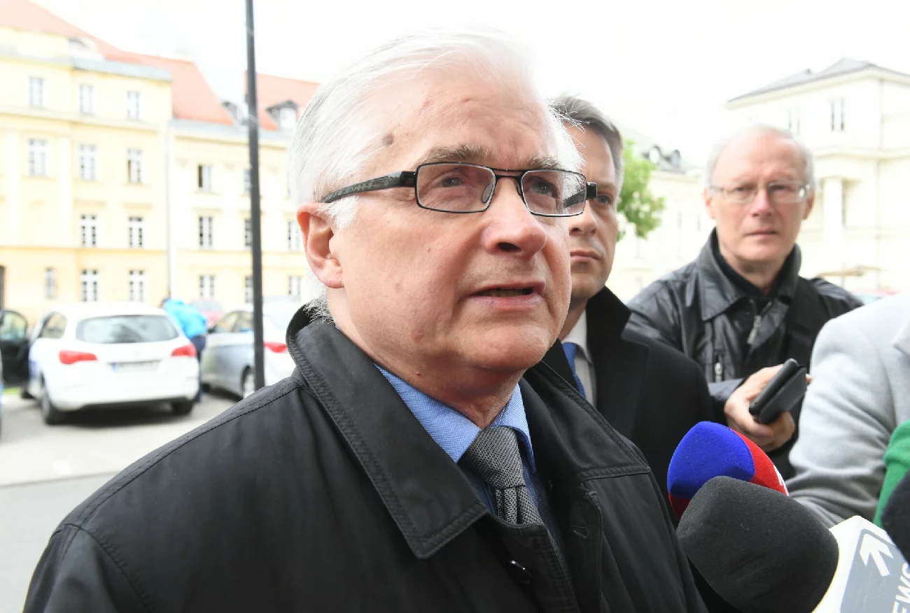 Cimoszewicz z zarzutami. Za dawny wypadek grożą mu nawet 3 lata więzienia.