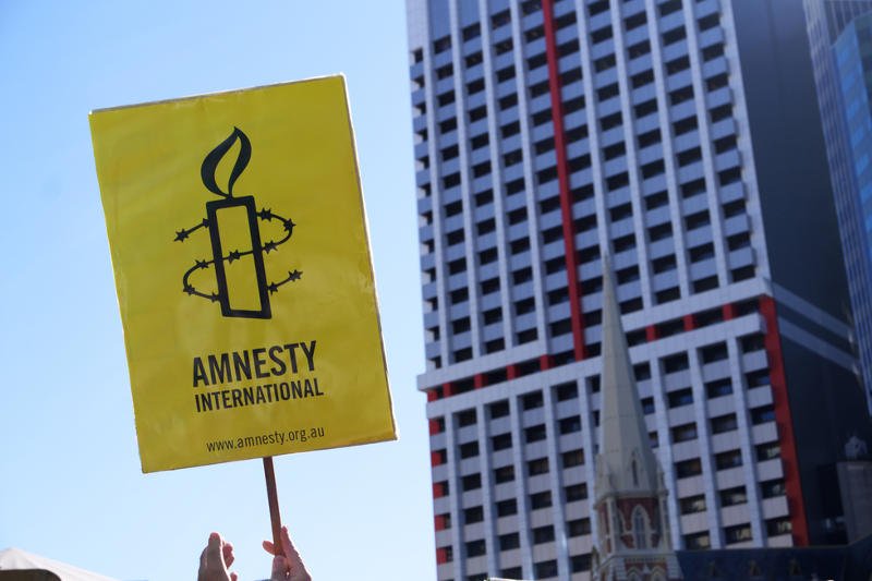 Amnesty International to szanowana organizacja działająca na rzecz praw człowieka.