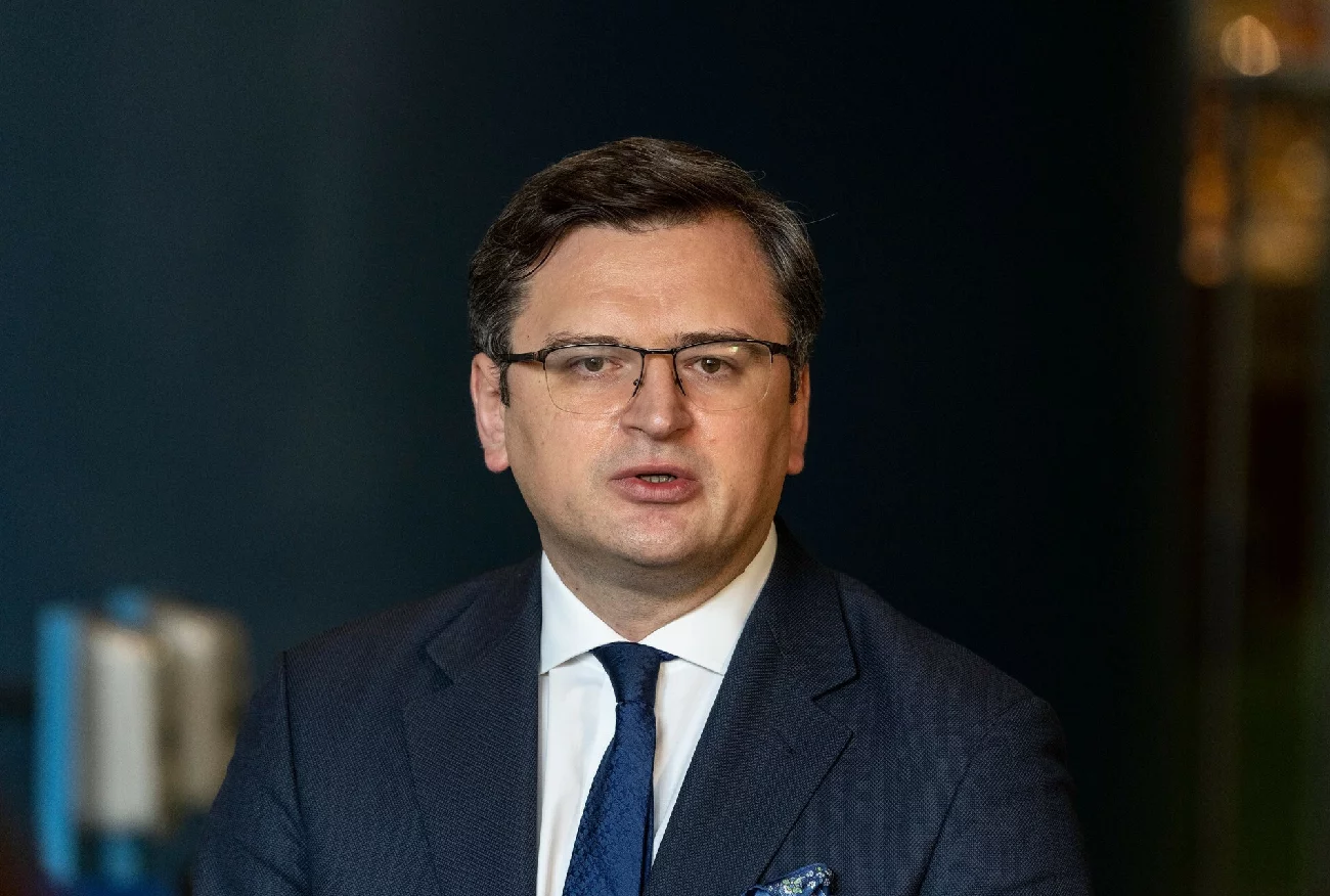 Dmytro Kułeba do Rosjan: Wasze dzieci płoną żywcem w czołgach