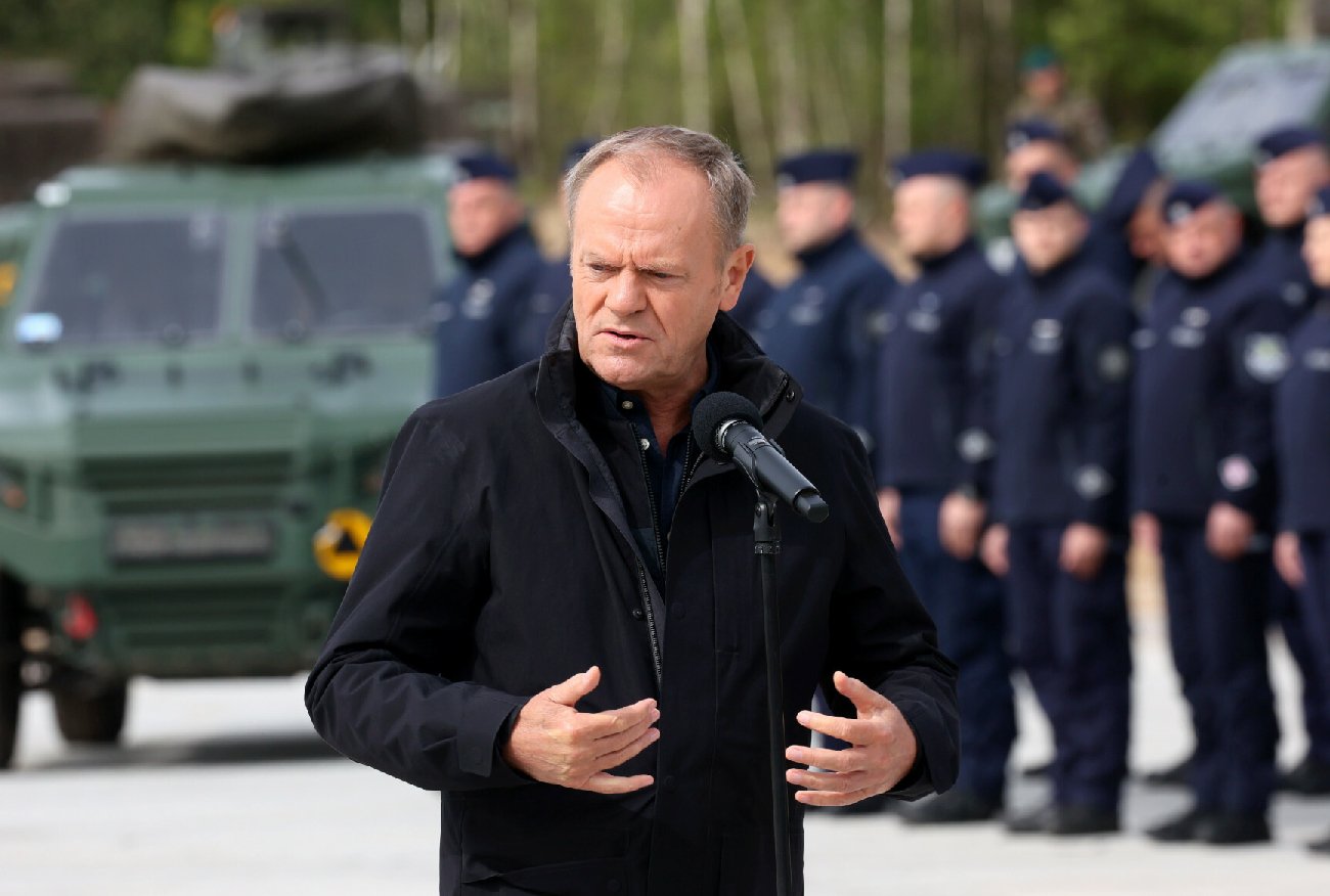 Donald Tusk ogłasza kolejne aresztowania. Zatrzymano aż 10 osób.