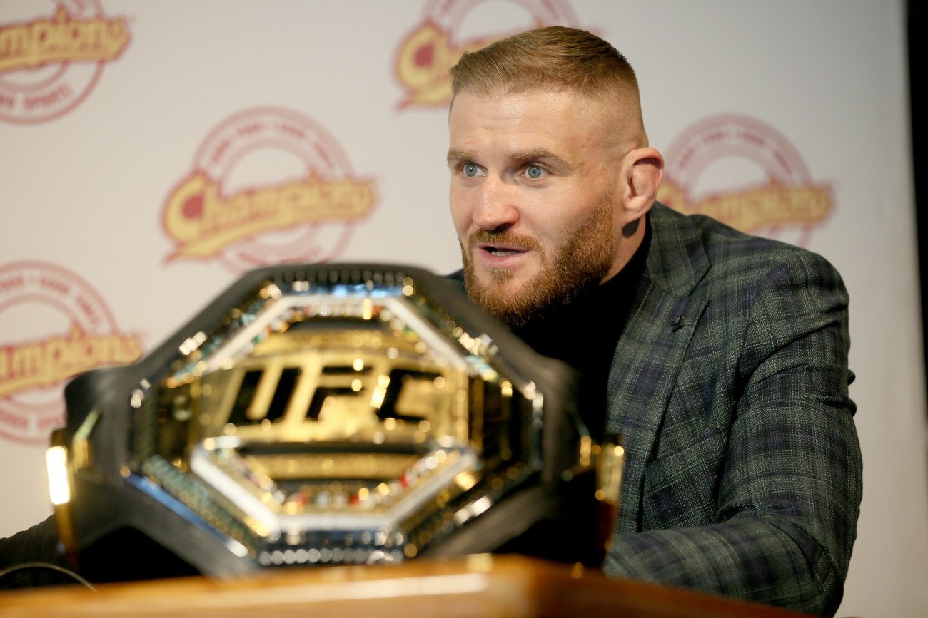 Jan Błachowicz w sobotę będzie bronił pasa mistrzowskiego UFC w kategorii półciężkiej w walce wieczoru gali UFC 267.