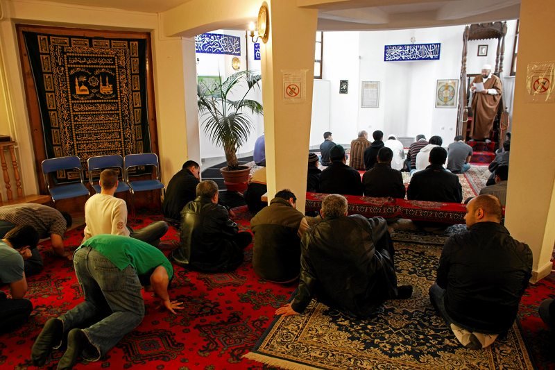 Gdańscy księża deklarują chęć udziału w zbiórce na podpalony meczet