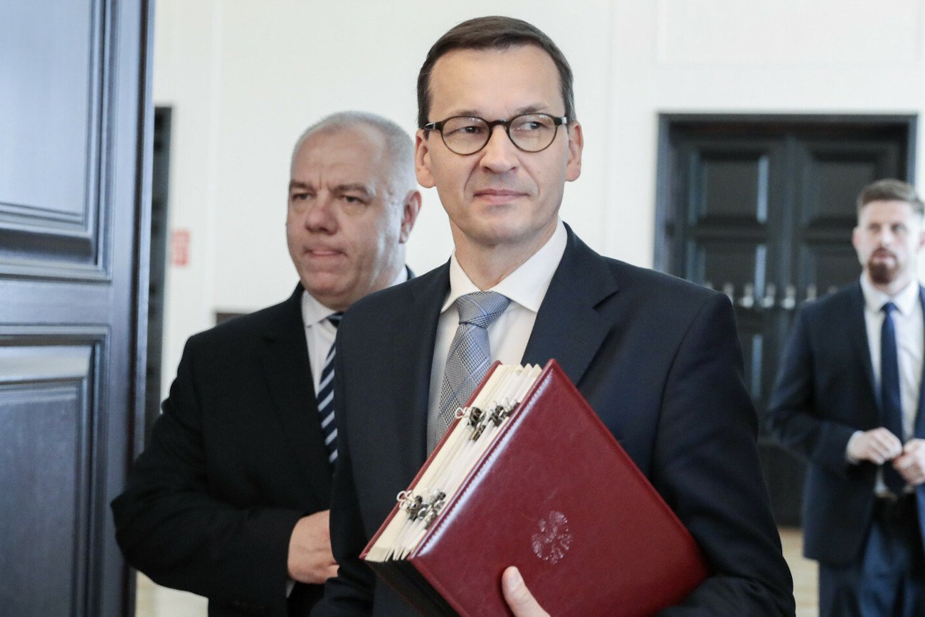 Polacy pozytywnie ocenili ekipę Morawieckiego.