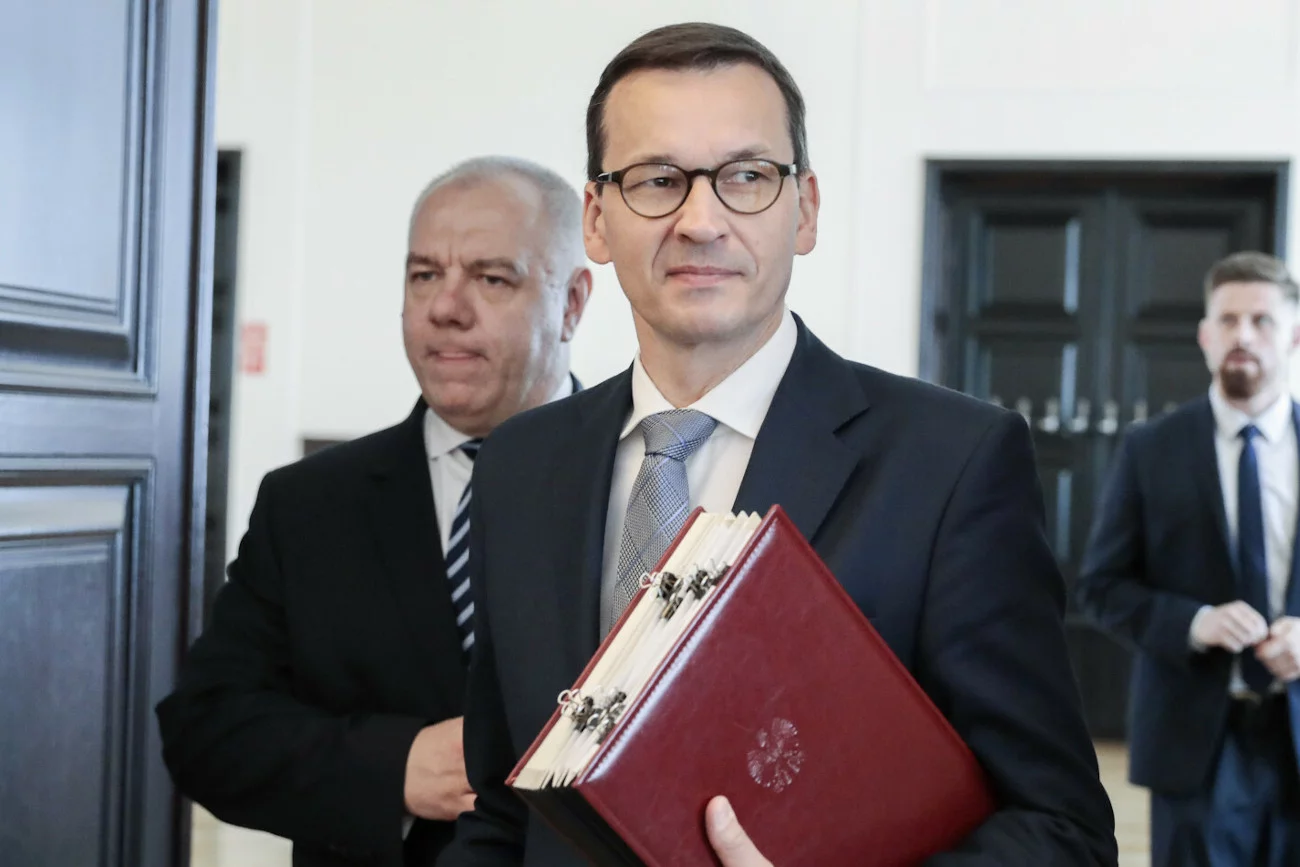 Polacy pozytywnie ocenili ekipę Morawieckiego.