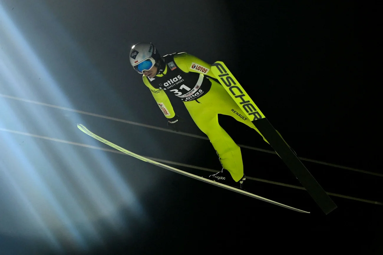Kamil Stoch nie powtórzył wyniku z piątkowego treningu czy prologu. Polak zapunktował jednak w Willingen.