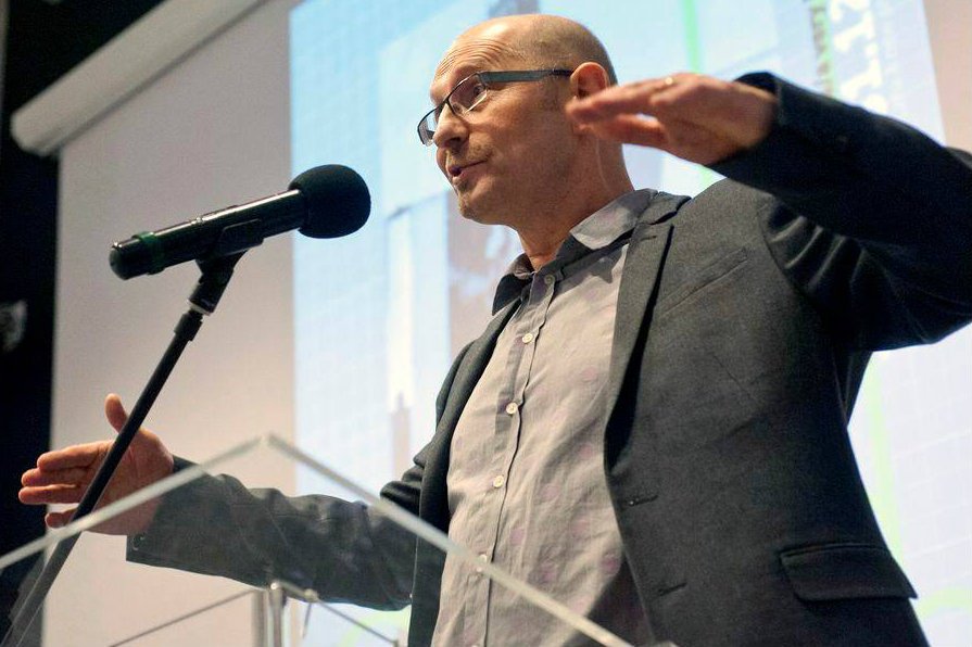 Bogdan Frymorgen przypomina, że byli też Polacy, którzy przeprowadzali pogromy na Żydach.