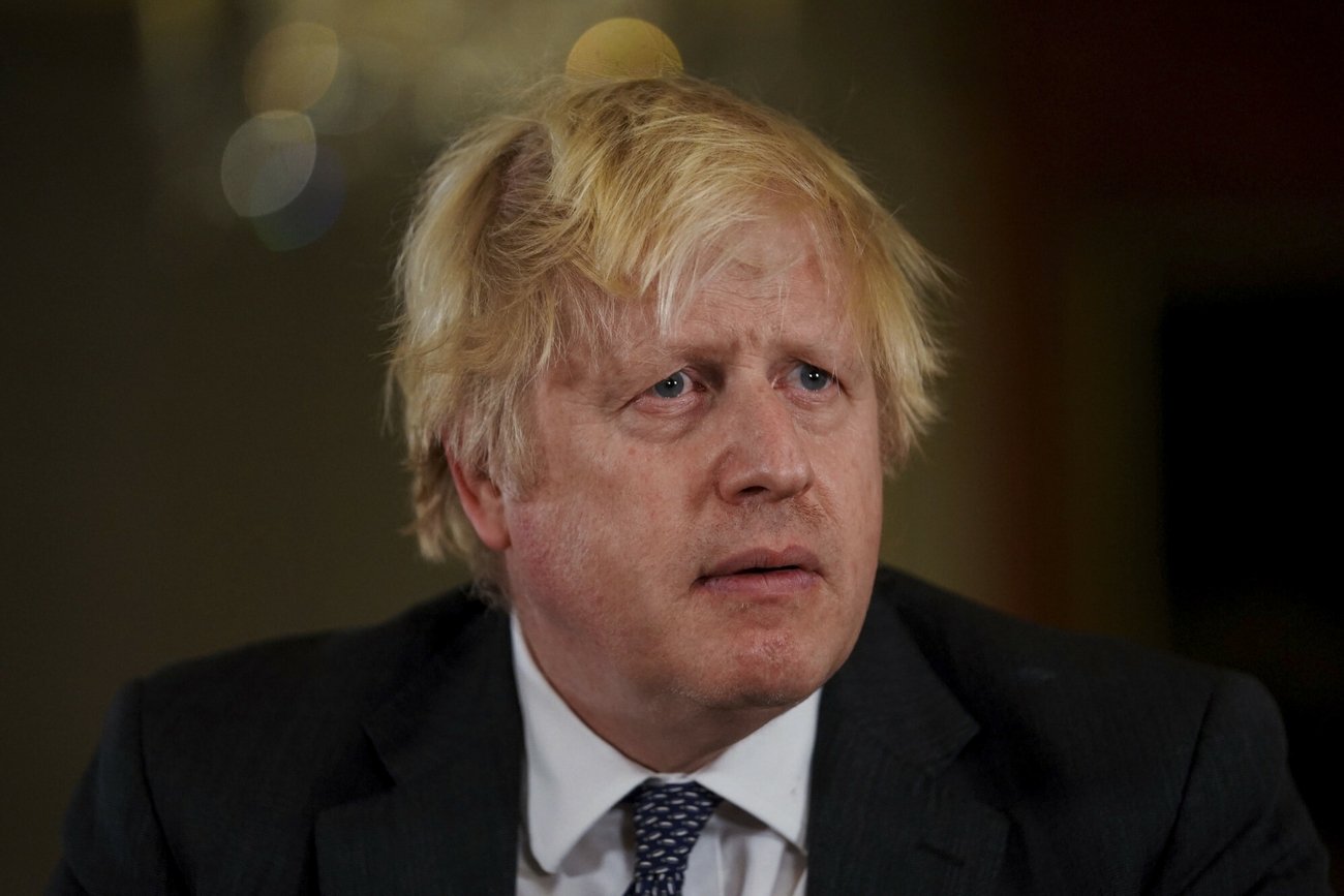 Boris Johnson grozi Władimirowi Putinowi konsekwencjami, jeśli ten zdecyduje się na inwazję na Ukrainę.