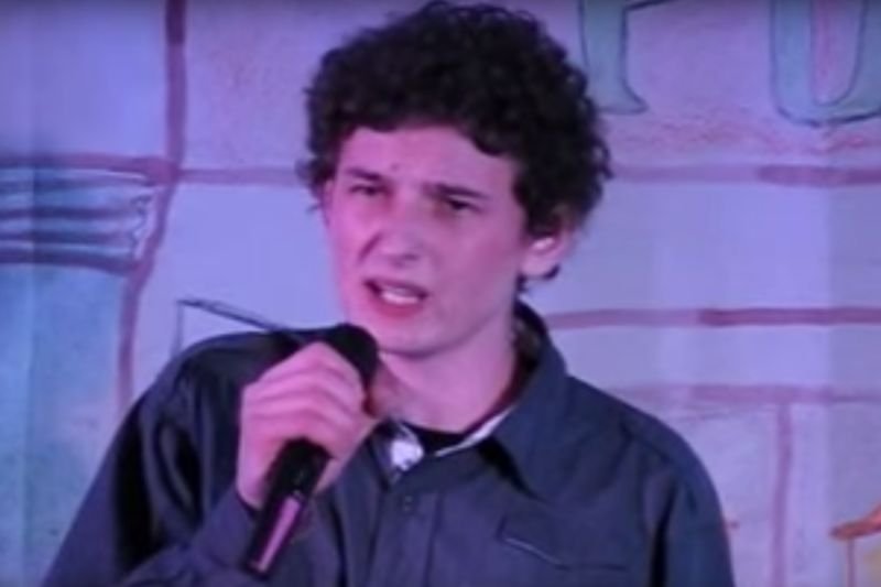 Dawid Podsiadło jako nastolatek wziął udział w konkursie anglojęzycznym w rodzinnym mieście.