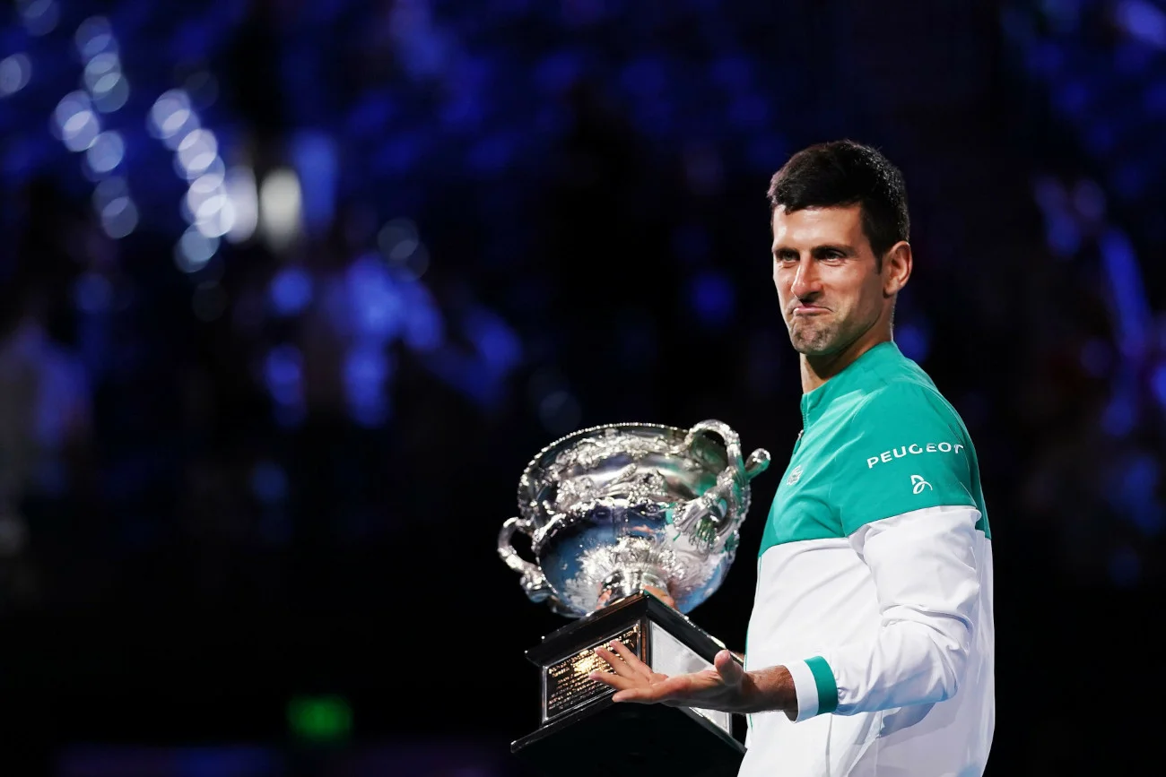 Novak Djoković stoi przed ogromną szansą pobicia rekordu w liczbie zwycięstw w turniejach wielkoszlemowych.