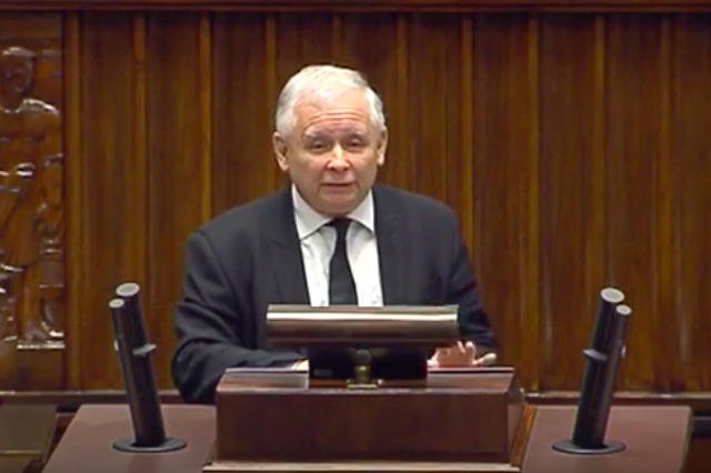 Jarosław Kaczyński po raz pierwszy zwrócił się bezpośrednio do Ryszarda Petru.