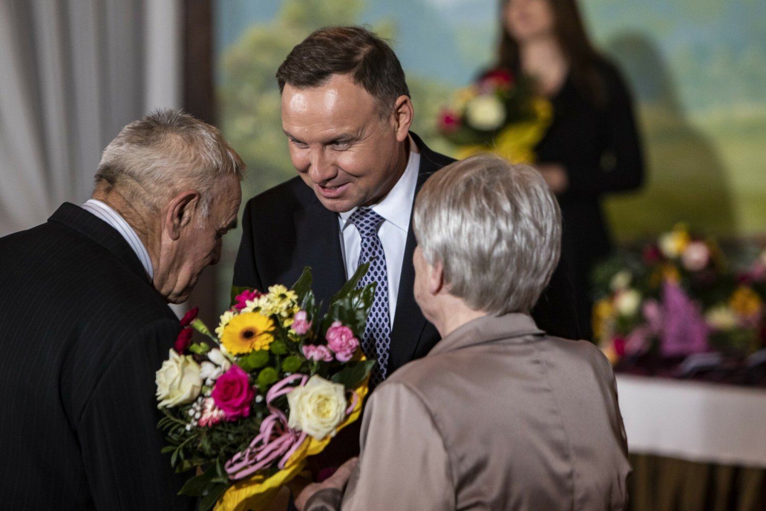 Pieniądze za staż małżeński. Kto mógłby je dostać?