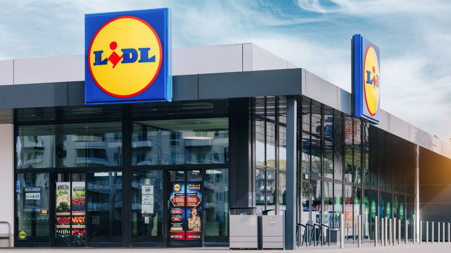Wejście do sklepu Lidl