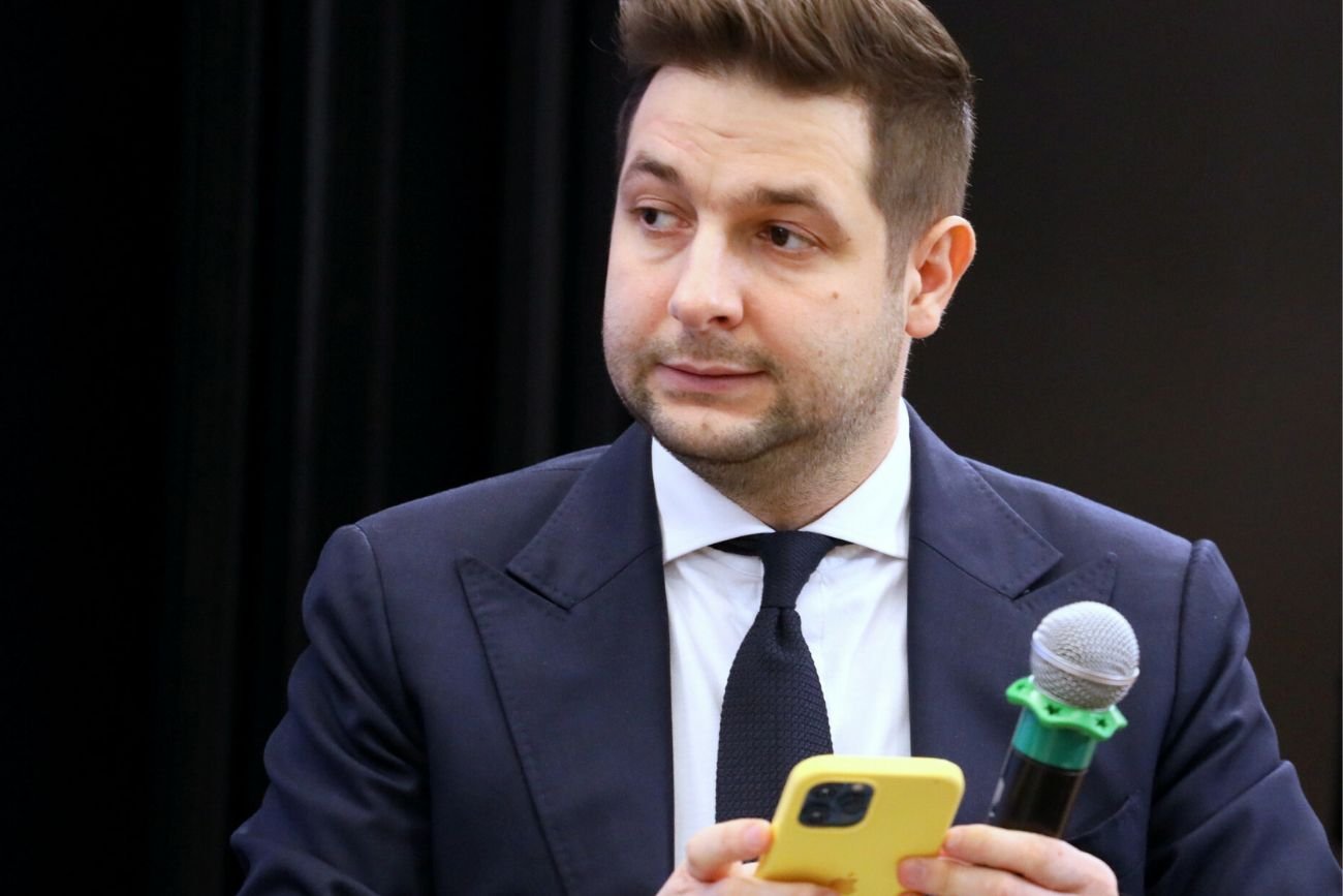 Patryk Jaki wszedł w polemikę z Pawłem Jabłońskim.