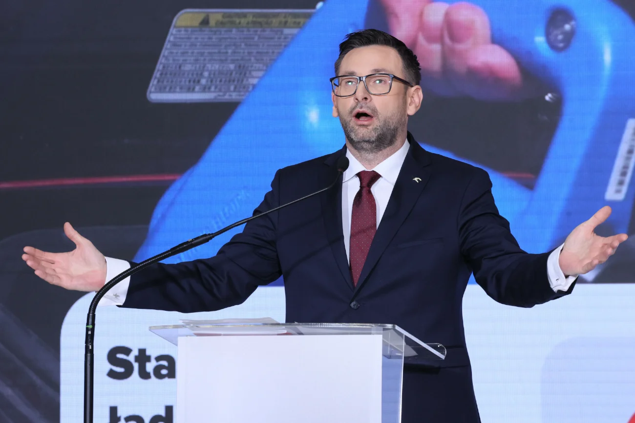 Obajtek przerwał milczenie. Tak tłumaczy "rewelacje" w Orlenie.
