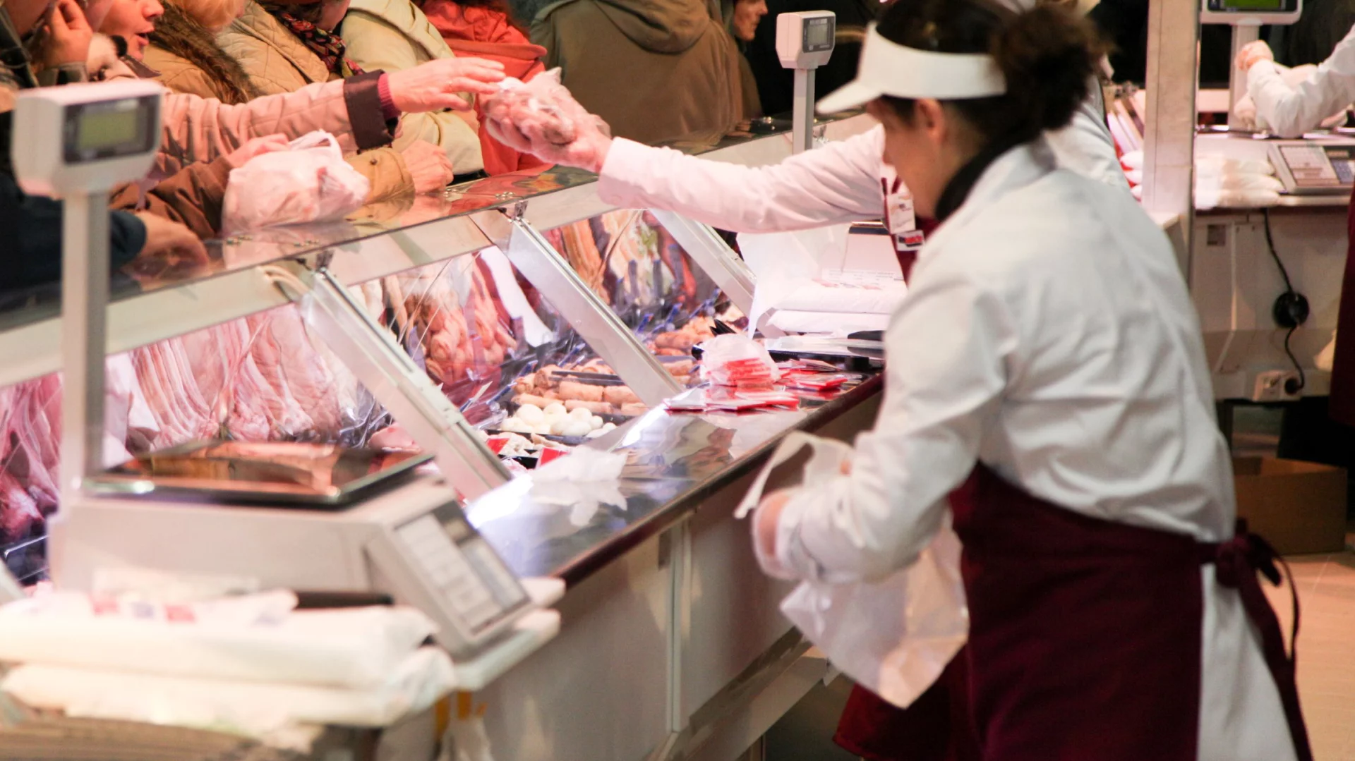 Co znaczy, że coś jest pakowane w atmosferze ochronnej? "Pakowano w atmosferze ochronnej" na opakowaniu. Co to znaczy?