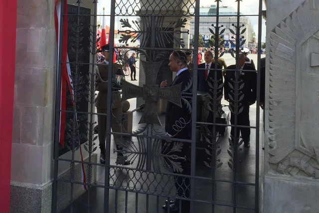 Andrzej Duda odsłonił tablicę Żołnierzy Wyklętych.