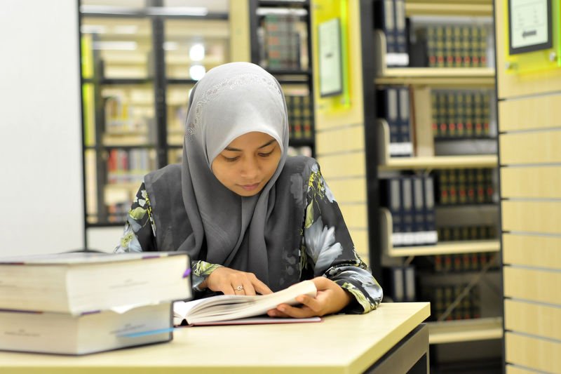 Rządowy raport wykazał, że trzy szkoły w Birmingham podlegają stopniowej 
[url=http://shutr.bz/1lkq2LQ]islamizacji[/url].