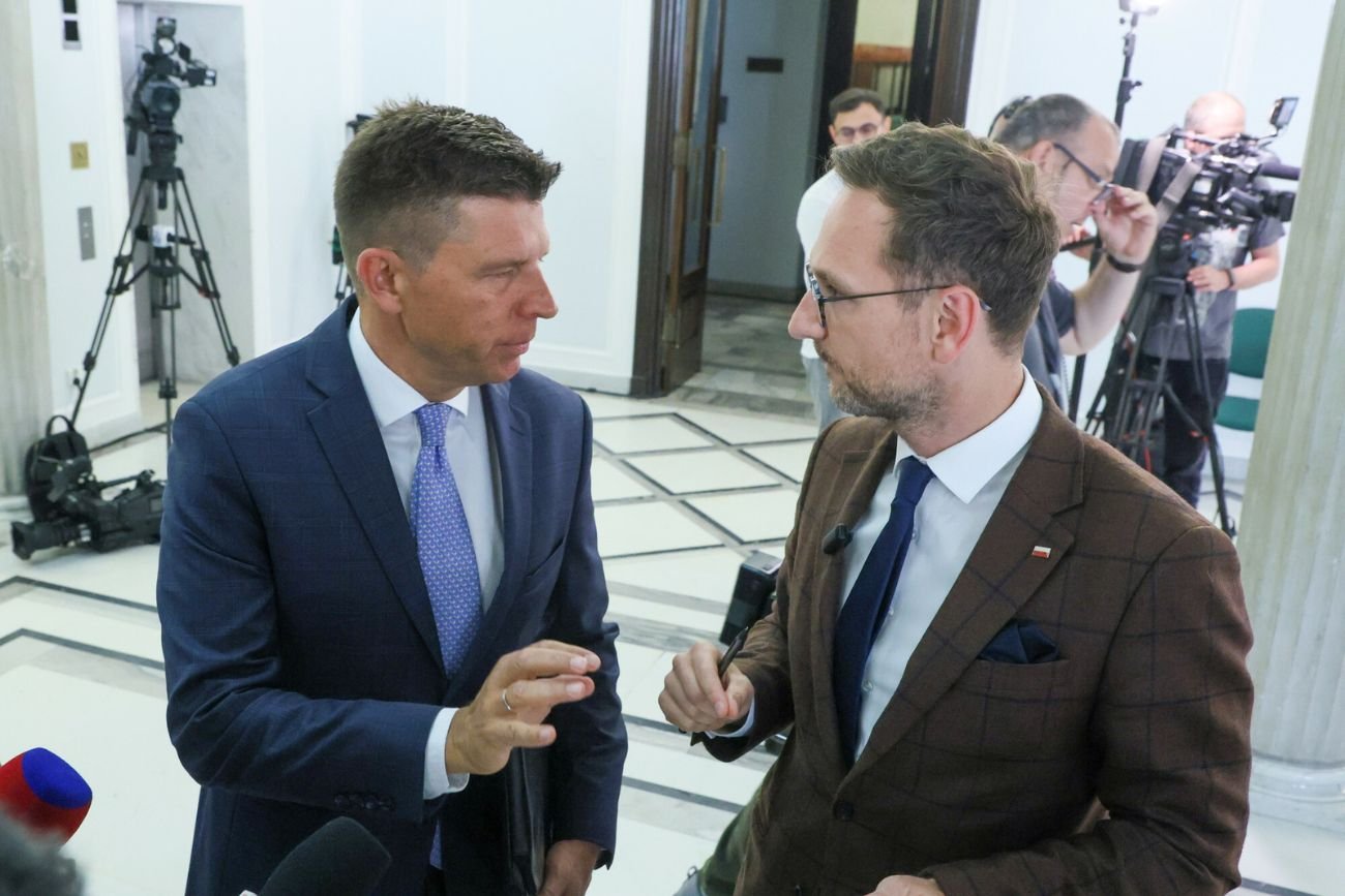 Awantura w Sejmie. Buda spiął się z Petru