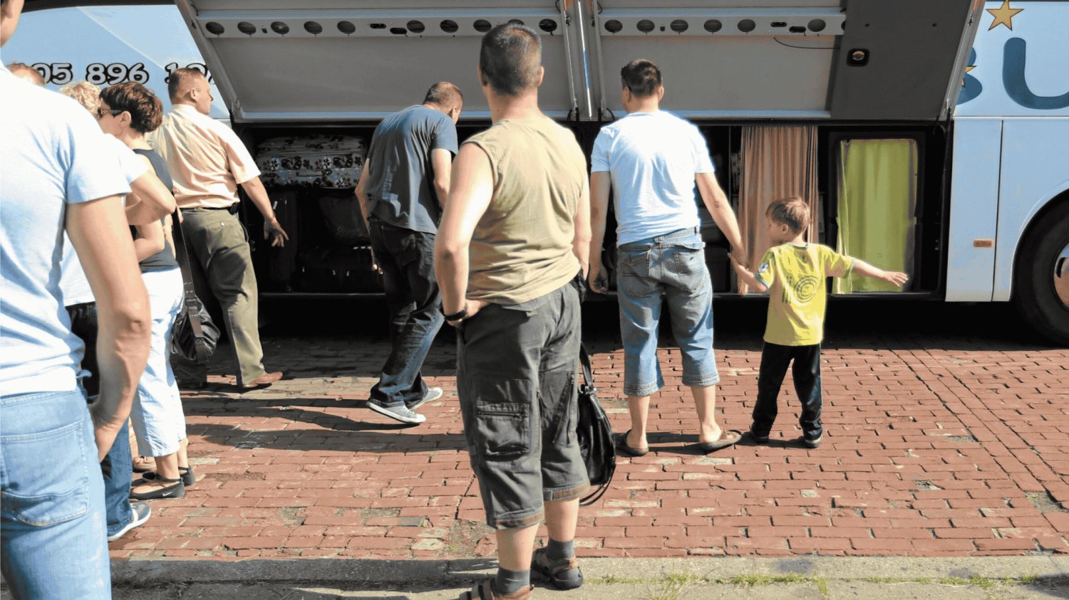 Kalendarz roku szkolnego 2025/2026. W te dni wypadają wolne, ferie i wakacje Nowy kalendarz roku szkolnego pozwala zaplanować urlop z dziećmi