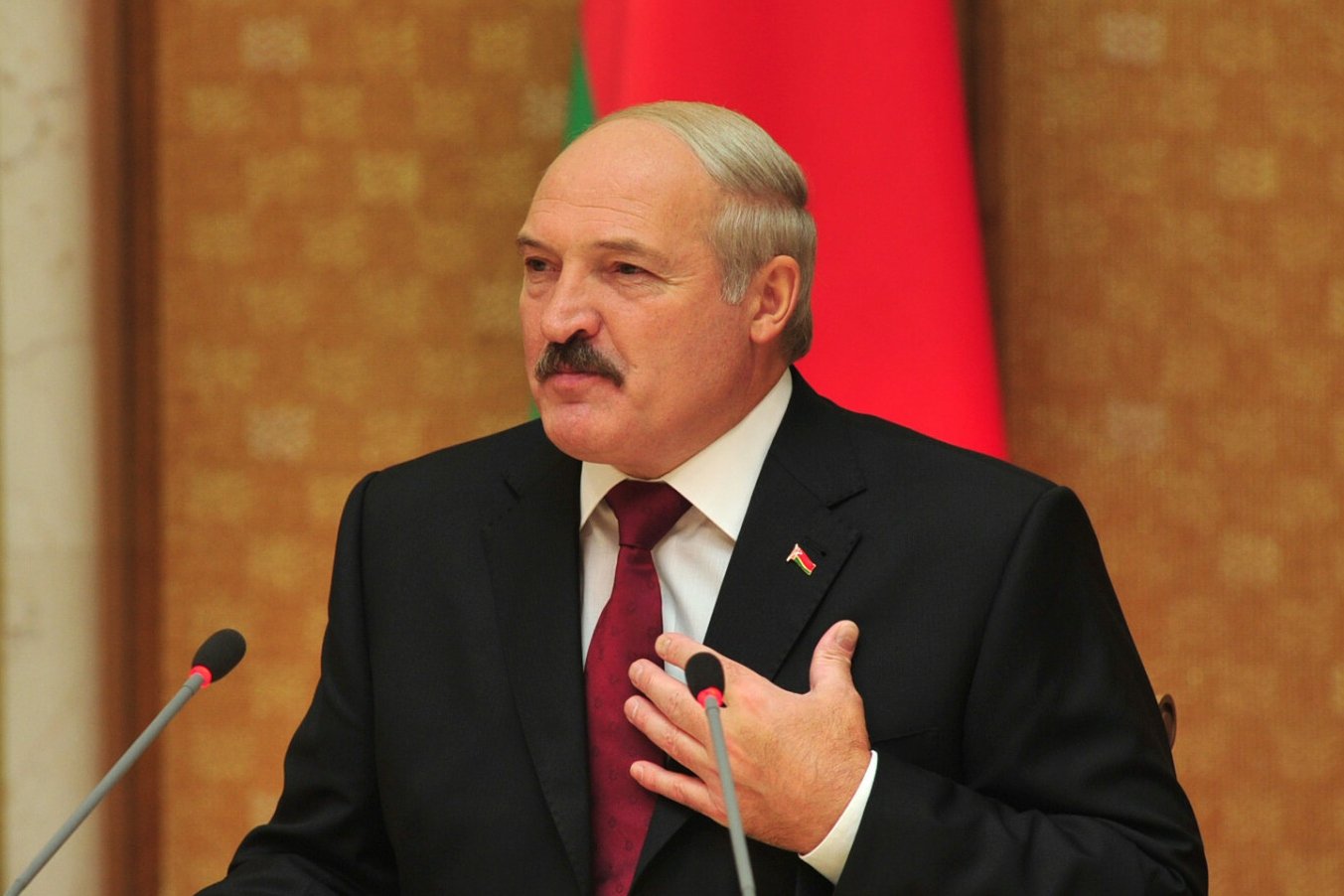 Władze Białorusi chcą dawać Polakom obywatelstwo w uproszczonym trybie.