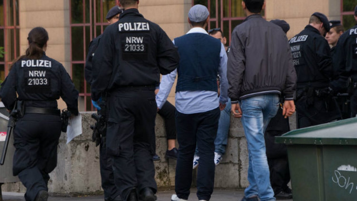 Mieszkanka Lipska została zgwałcona w miejskim parku. Miejscowa policja zasugerowała, że kobiety, by uniknąć aktów przemocy, powinny biegać parami.
