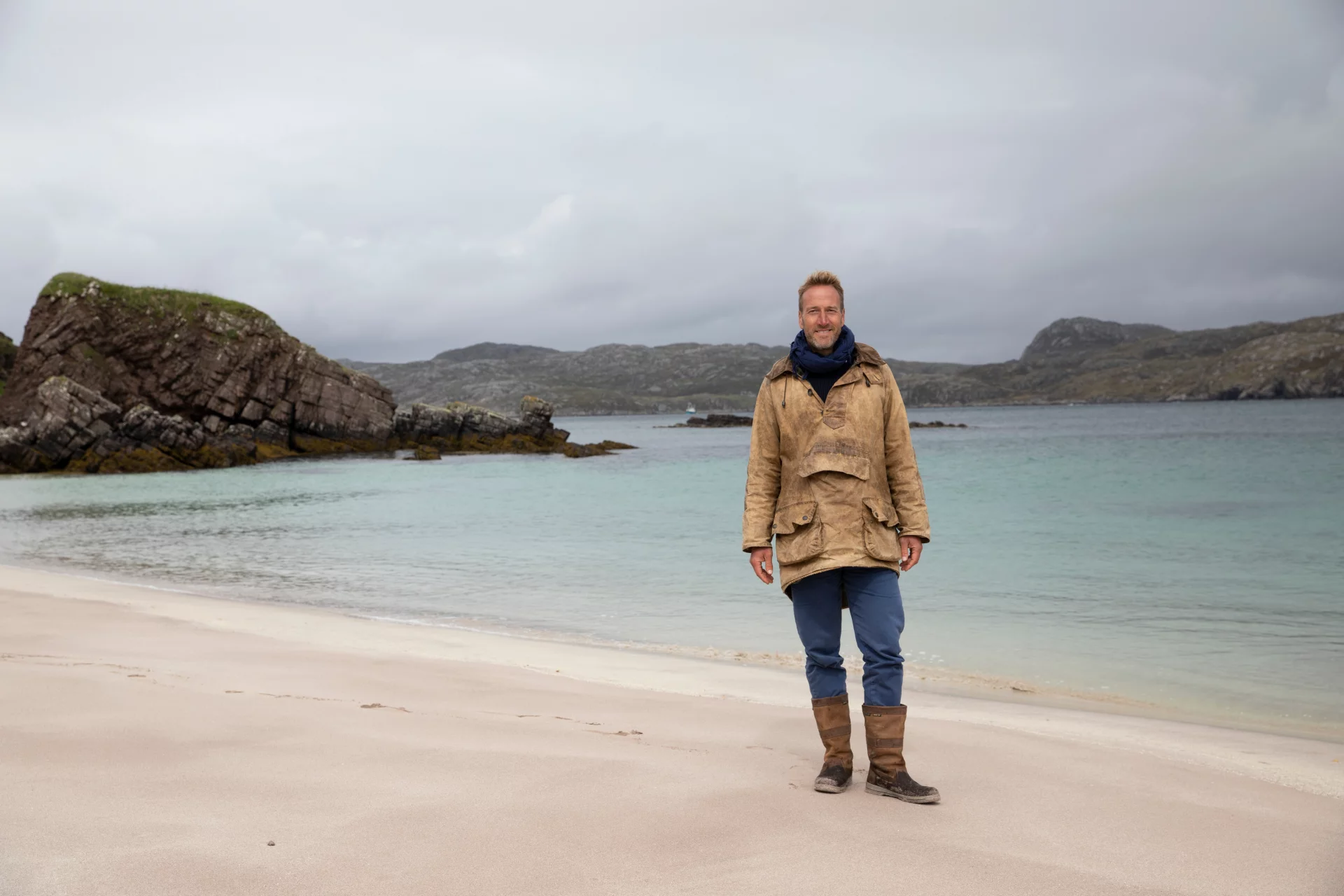 Kadr z miniserialu "Ben Fogle: opuszczone światy".