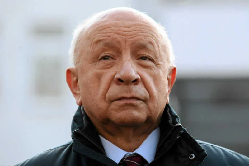 Konstanty Radziwiłł ma stracić posadę, nowym ministrem zdrowia może zostać Bogdan Chazan.