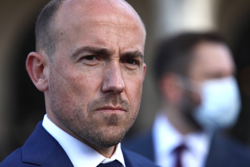 Borys Budka ma powód do zmartwienia. Fatalny wynik Koalicji Obywatelskiej w najnowszym sondażu.