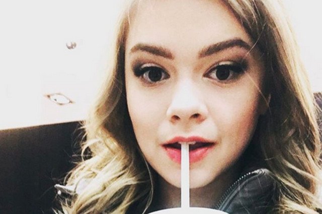 Julia Wróblewska zdenerwowała internautów.