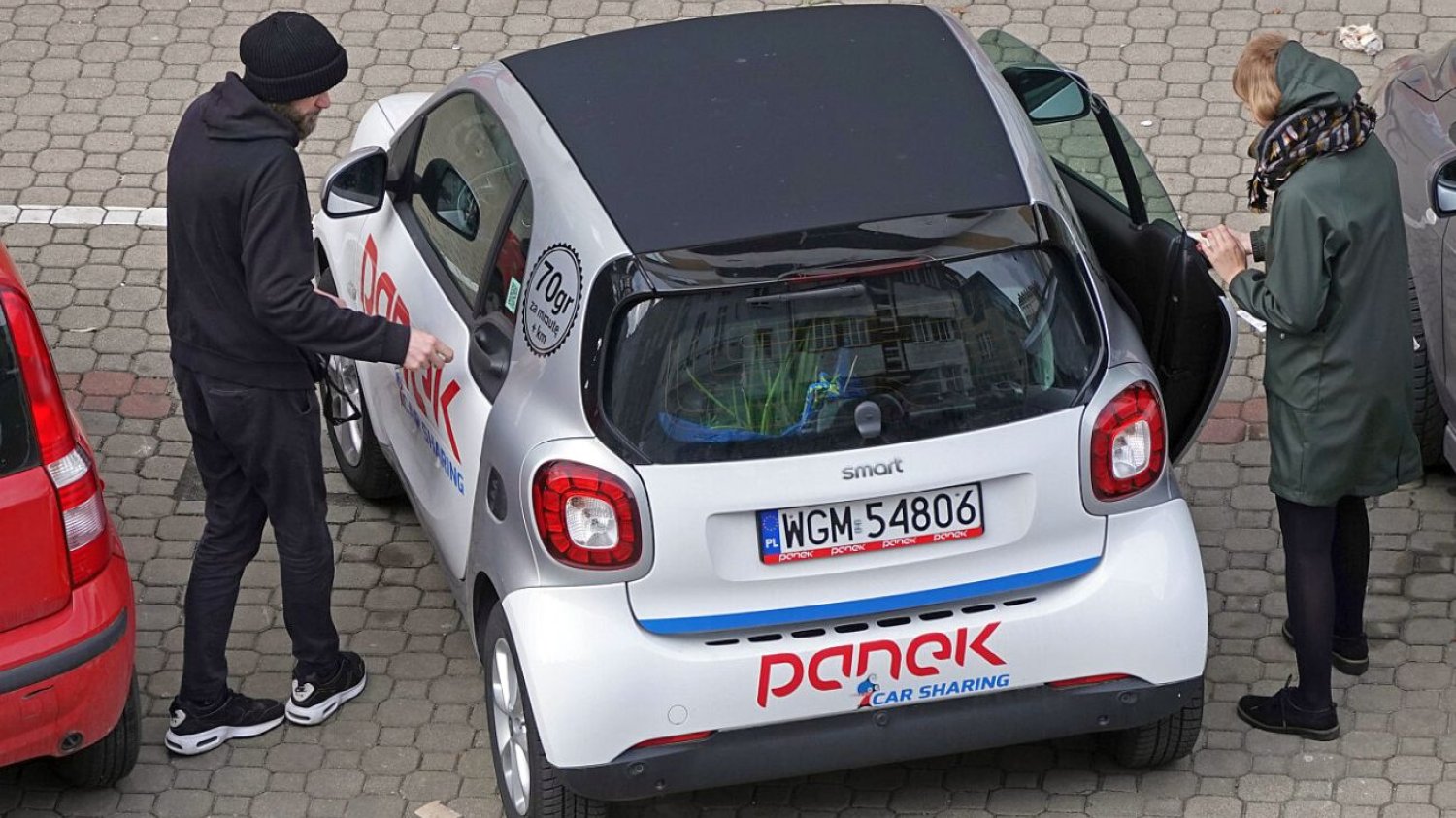 Panek zawiesza wypożyczanie aut na godziny Panek zawiesza wypożyczanie aut na godziny