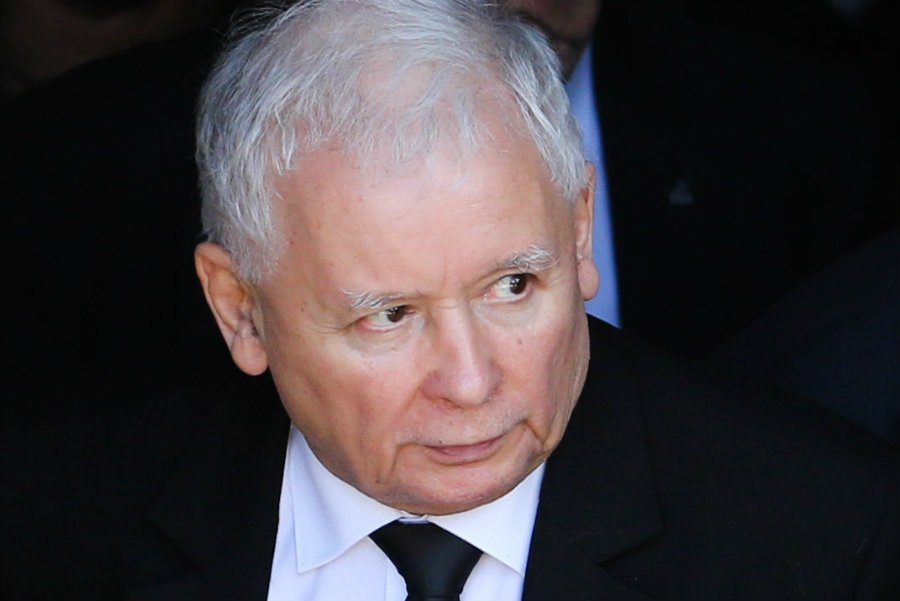 Jarosław Kaczyński miał przedłużyć urlop z powodu śmierci swojej wieloletniej przyjaciółki, profesor Marii Dzielskiej.