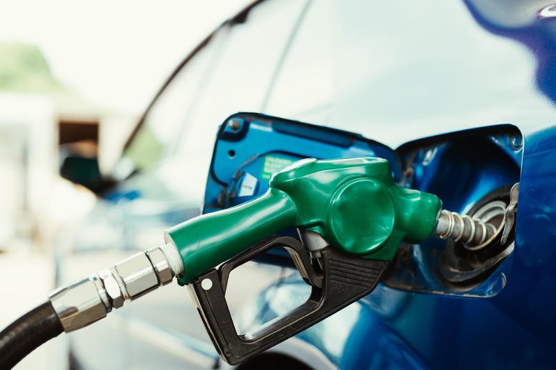 Kierowcy zaczną kupować paliwo na zapas?